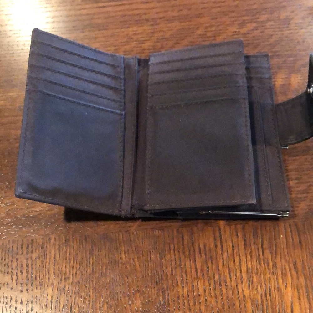 Giani Bernini brown bifold wallet - Picture 3 of 9